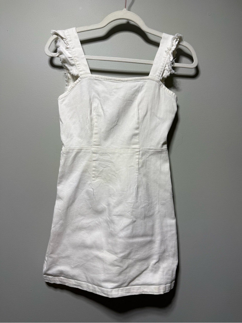 Show Me Your Mumu Ruthie Ruffle Denim Sheath Dress White XS minimalist western